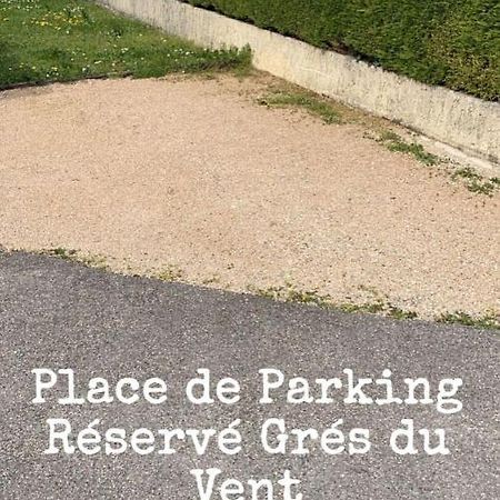 Au Gres Du Vent Apartment Ruy-Montceau Exterior foto
