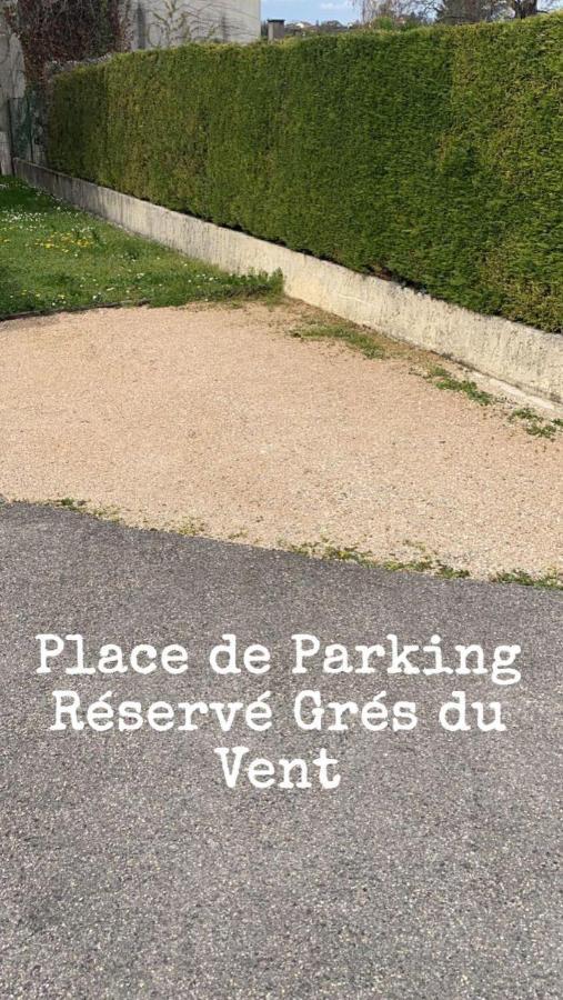 Au Gres Du Vent Apartment Ruy-Montceau Exterior foto